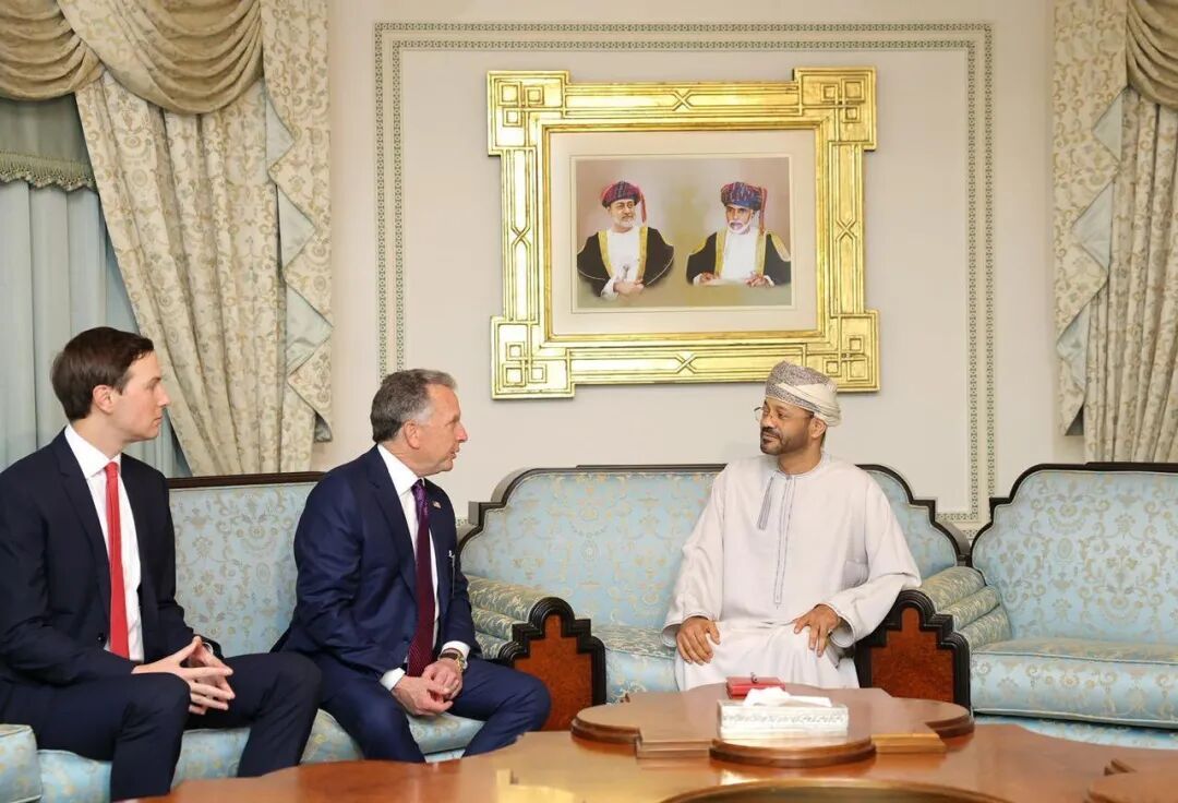 美国宣布对伊朗实施新制裁,伊朗武装部队进入最高级别戒备!美伊谈判进展→ 美国宣布对伊朗实施新制裁,伊朗武装部队进入最高级别戒备!美伊谈判进展→