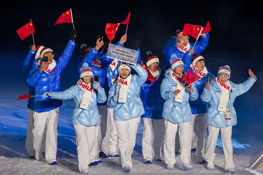 霸屏热搜!冬奥会开幕式,太好看了🤩 霸屏热搜!冬奥会开幕式,太好看了🤩