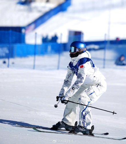 谷爱凌成功进决赛