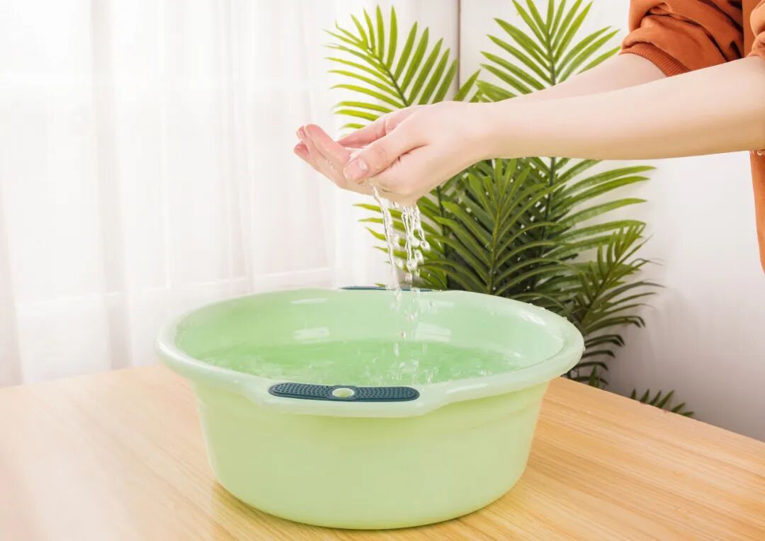 什么？洗屁股竟比洗脸还重要？肛肠科医生提醒，别忽略这里的健康！这样做帮你调理～