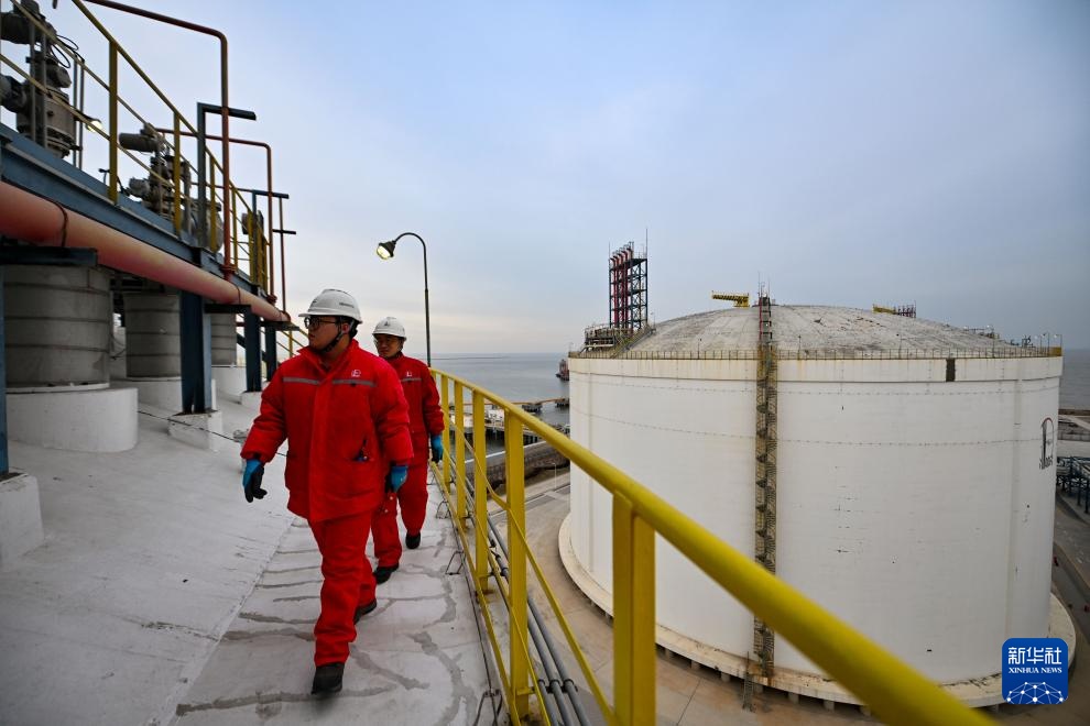 新春走基层丨天津LNG接收站：全力保供 气通万家