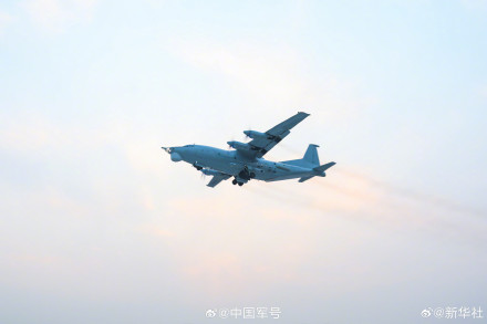 巡弋空天的战机太帅了