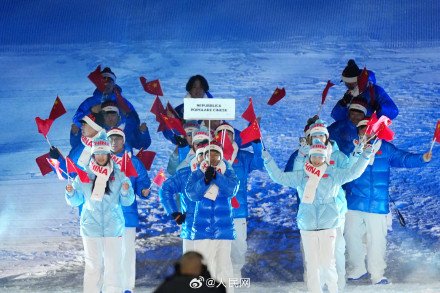 冬奥会开幕式，为中国队加油！