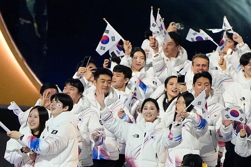 霸屏热搜!冬奥会开幕式,太好看了🤩 霸屏热搜!冬奥会开幕式,太好看了🤩