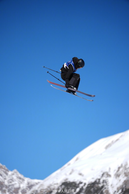 三位中国选手进坡面障碍技巧决赛