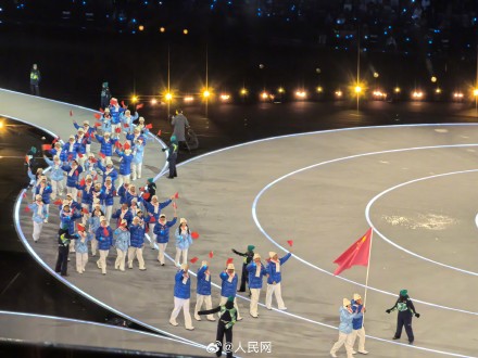 冬奥会开幕式，为中国队加油！