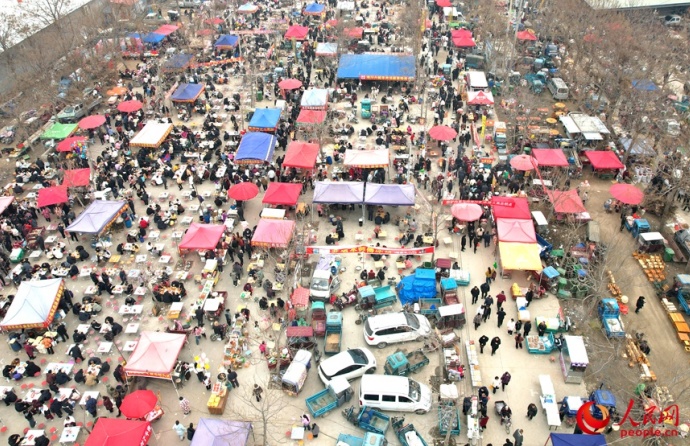 “孩儿,回来赶集吧!” “孩儿,回来赶集吧!”