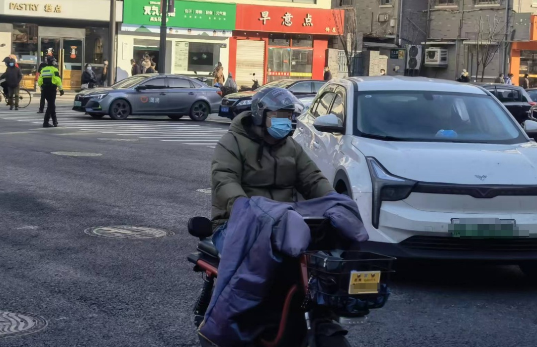 直冲25℃！浙江升温时间确定！杭州惊现罕见一幕，很多人头一回看到......