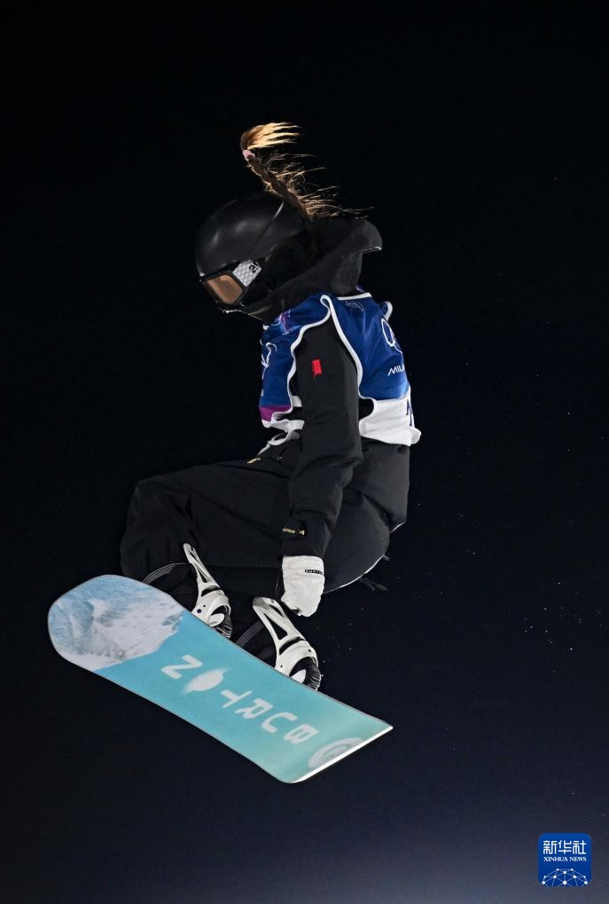 冬奥会单板滑雪——张小楠晋级女子大跳台决赛