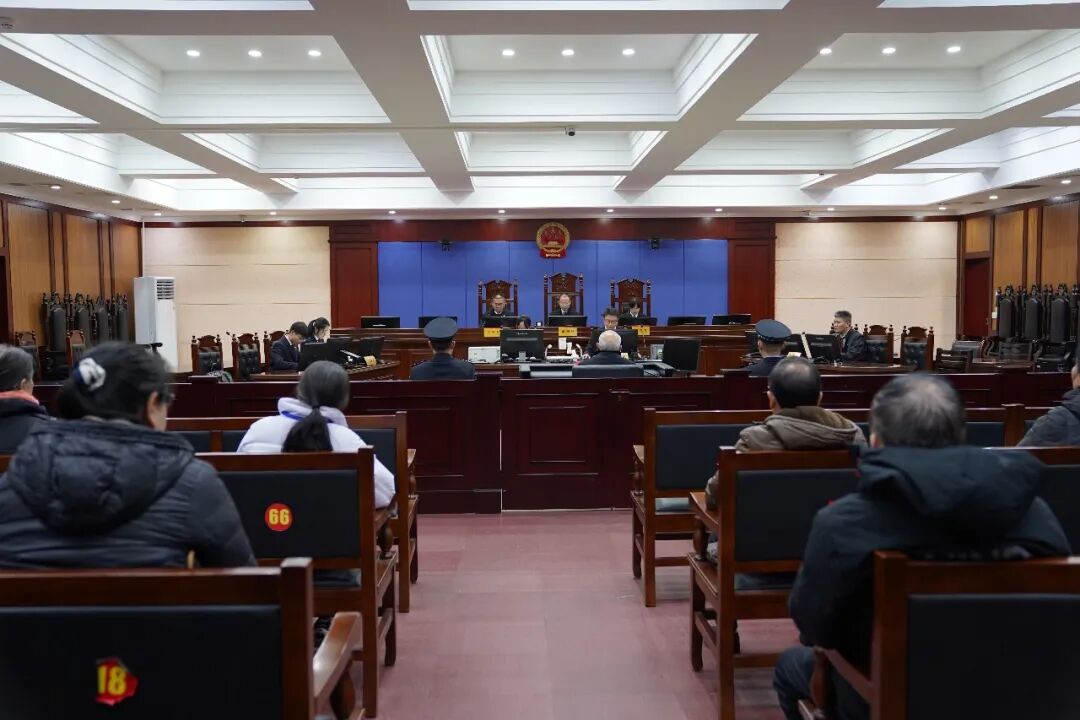 受贿2119万余元，贵州省人大财政经济委员会原主任委员王秉清一审被判11年