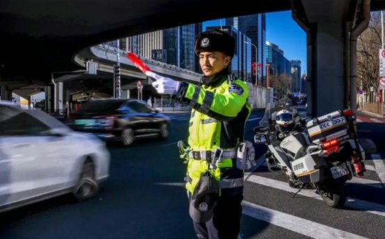 北京公安交管部门多措并举 全力保障春运交通安全 北京公安交管部门多措并举 全力保障春运交通安全
