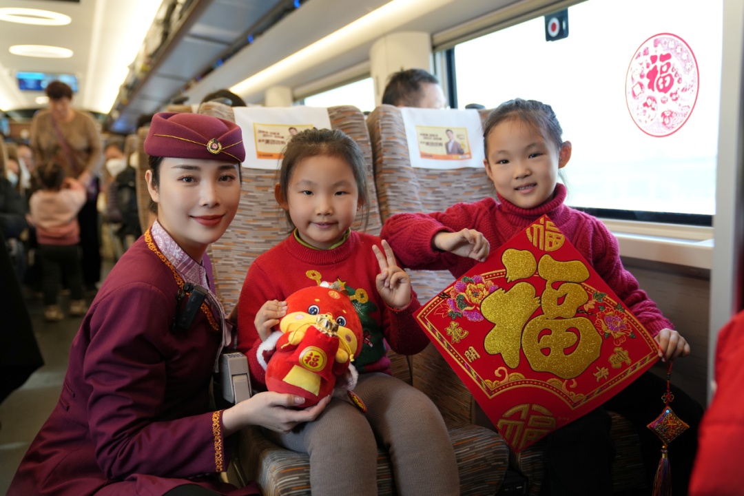 这个广西姑娘太厉害了！春运列车上26分钟教科书式救人