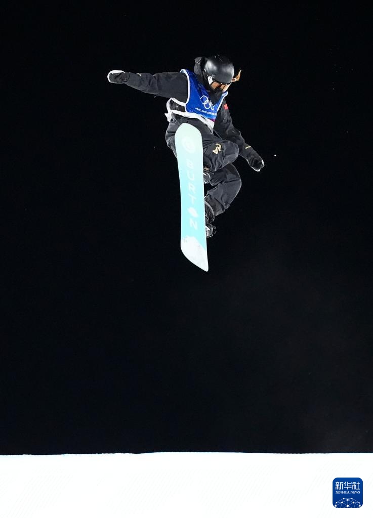 冬奥会单板滑雪——张小楠晋级女子大跳台决赛