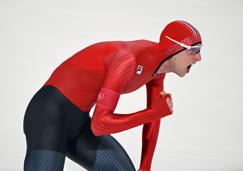 速滑男子5000米世界纪录保持者打破奥运纪录夺冠