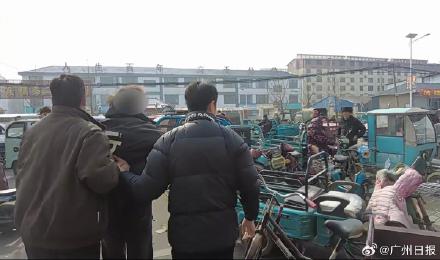 山东一送鸡蛋团伙现场被抓：收集群众个人信息批量卖给电诈团伙！