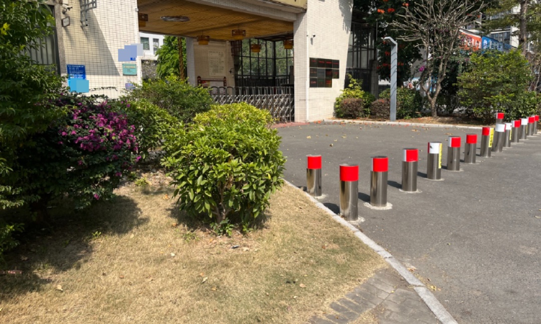 长期受小区内宠物狗噪音、粪便困扰,广州男子投放老鼠药致多只宠物狗死亡,法院判了 长期受小区内宠物狗噪音、粪便困扰,广州男子投放老鼠药致多只宠物狗死亡,法院判了