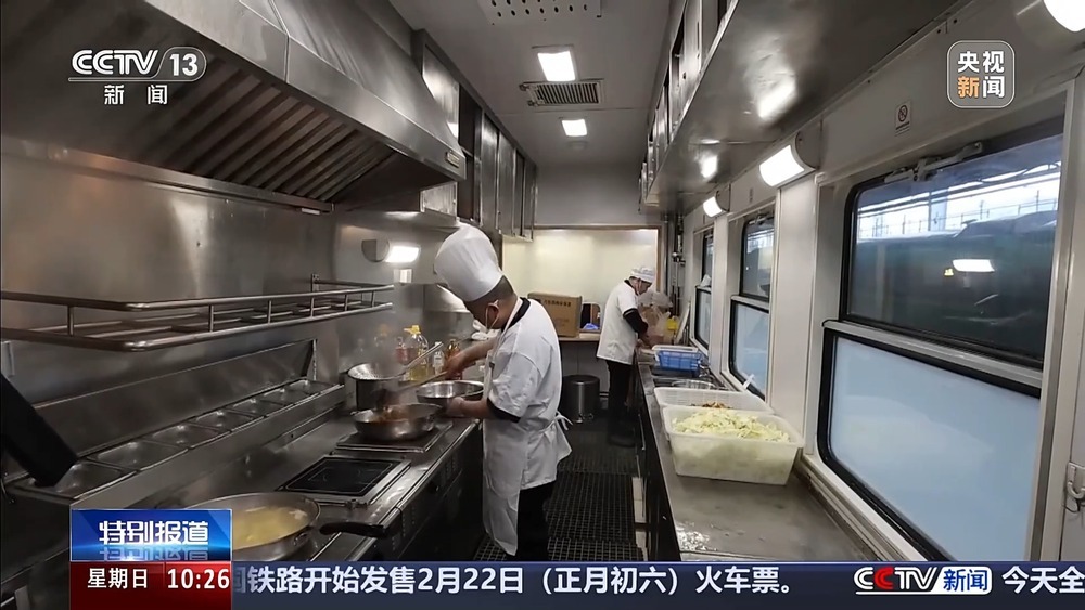 “一日往返 舒适出行” 高铁拉近了我们与家的距离 “一日往返 舒适出行” 高铁拉近了我们与家的距离