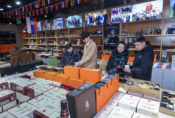 新春市集上新,“洋年货”和“土特产”一站买齐 新春市集上新,“洋年货”和“土特产”一站买齐