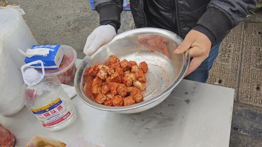 迅速走红，冲上热搜！最近很多人都在自制这种食物，医生急了：产生的毒素对人体有害