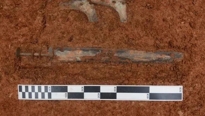 长沙再现大型古墓群：发掘墓葬214座，出土文物560余件，初步判断年代跨越西周至秦汉