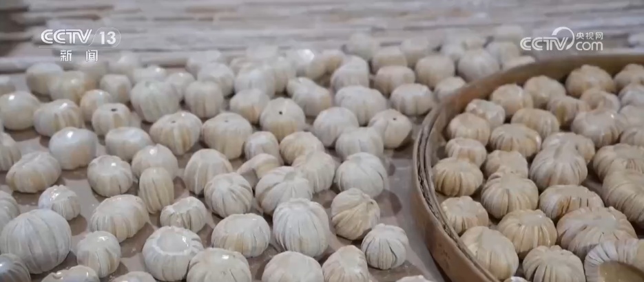 腊月“忙年”模式拉满 “年经济”烟火气里涌动经济暖流