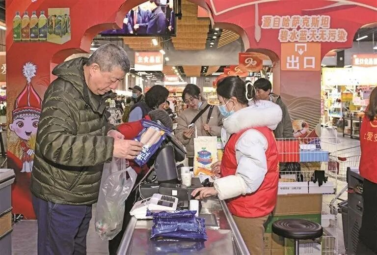 中欧班列拉来“洋年货” 中欧班列拉来“洋年货”