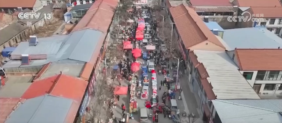 腊月“忙年”模式拉满 “年经济”烟火气里涌动经济暖流