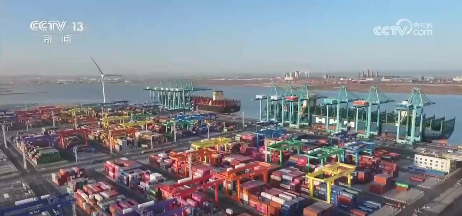 数说2025年物流业发展亮眼成绩单 “小包裹”映照经济“大图景” 数说2025年物流业发展亮眼成绩单 “小包裹”映照经济“大图景”