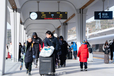 铁路春运进入节前客流高峰