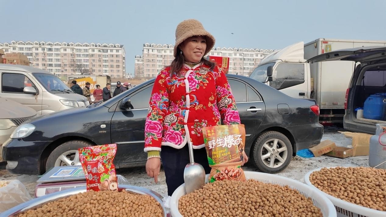 文化中国行·赶大集丨嘎嘎香的年货大集为啥都争着买猪前蹄？