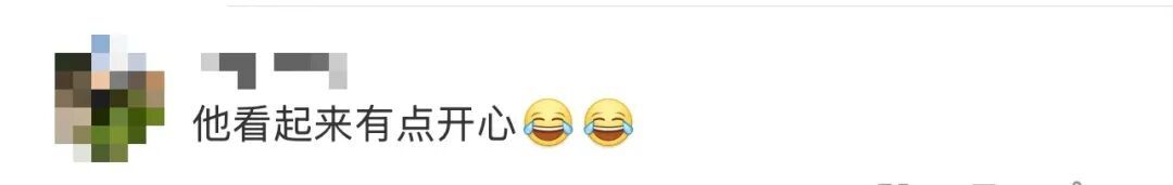 地铁小哥回应帮乘客赶末班车跑“炸毛”成表情包：能帮助到其他人，肯定是开心的