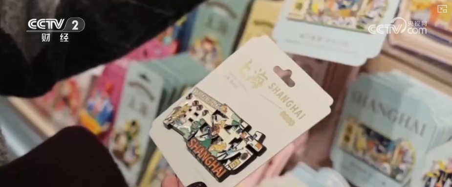 “买买买+非遗体验”，太棒了！“来中国过春节” 风靡全球 海外游客沉浸式感受年味