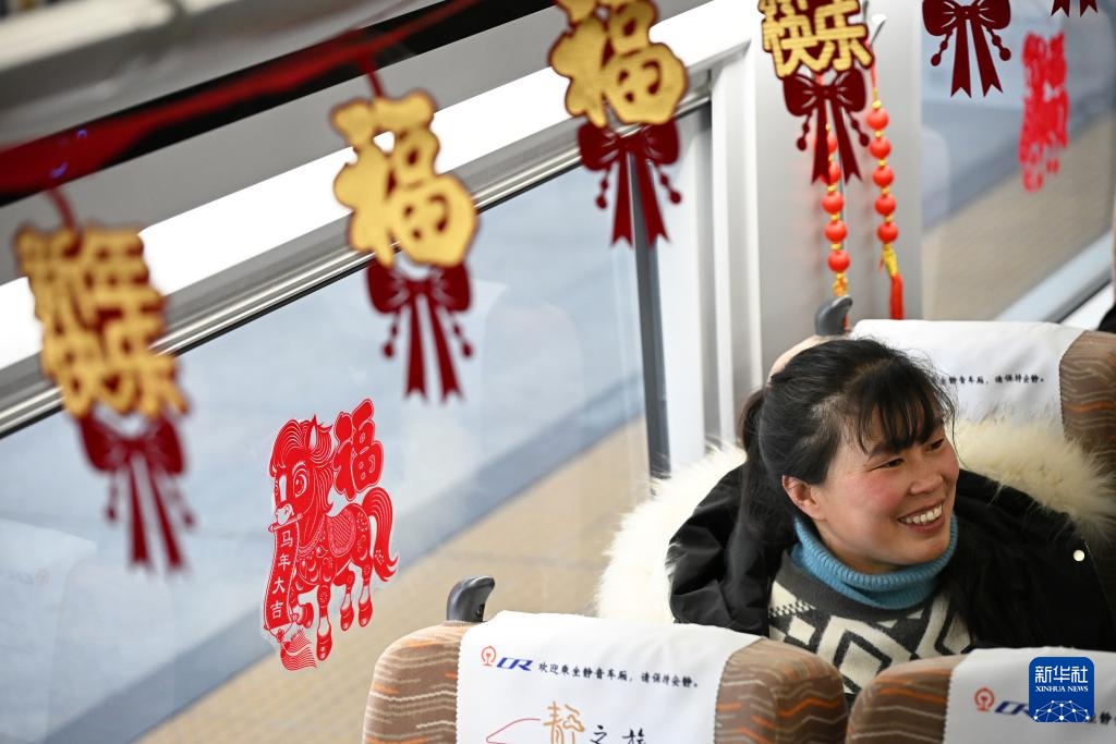 西安：免费爱心专列送务工者归乡