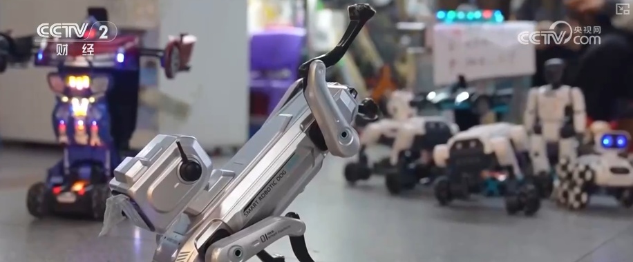 “买买买+非遗体验”，太棒了！“来中国过春节” 风靡全球 海外游客沉浸式感受年味