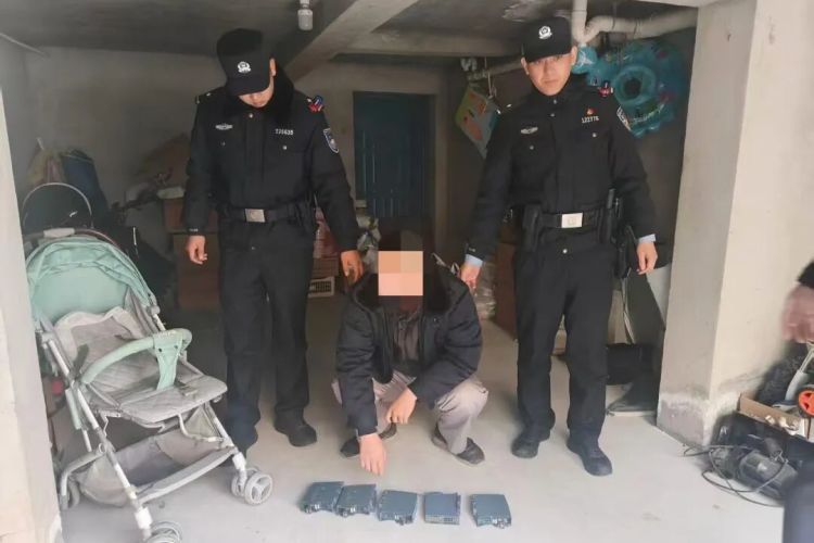 7小时揪出企业“内鬼”，追回价值20余万元核心设备！