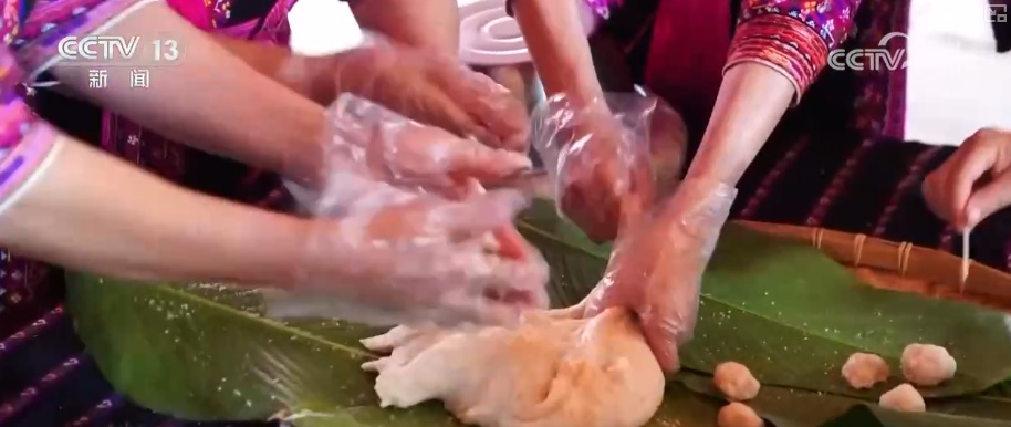 “村晚”开演、花船摇曳、百鼓齐鸣 多彩民俗“引客来”璀璨非遗年味浓 “村晚”开演、花船摇曳、百鼓齐鸣 多彩民俗“引客来”璀璨非遗年味浓