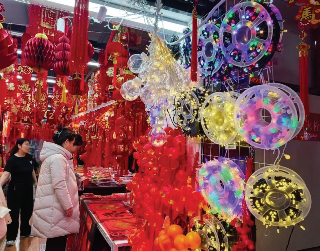 新春走基层 | 从如何点亮一串彩灯看年味变迁