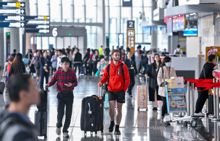 海南三大机场春节假期预计运送旅客191.5万人次