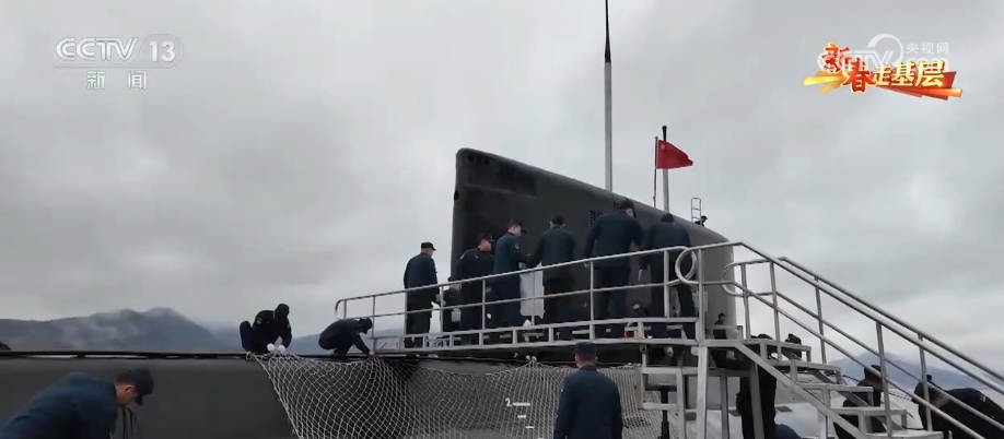 新春走基层 | 做深海利剑 用青春和赤诚守护万家灯火 新春走基层 | 做深海利剑 用青春和赤诚守护万家灯火