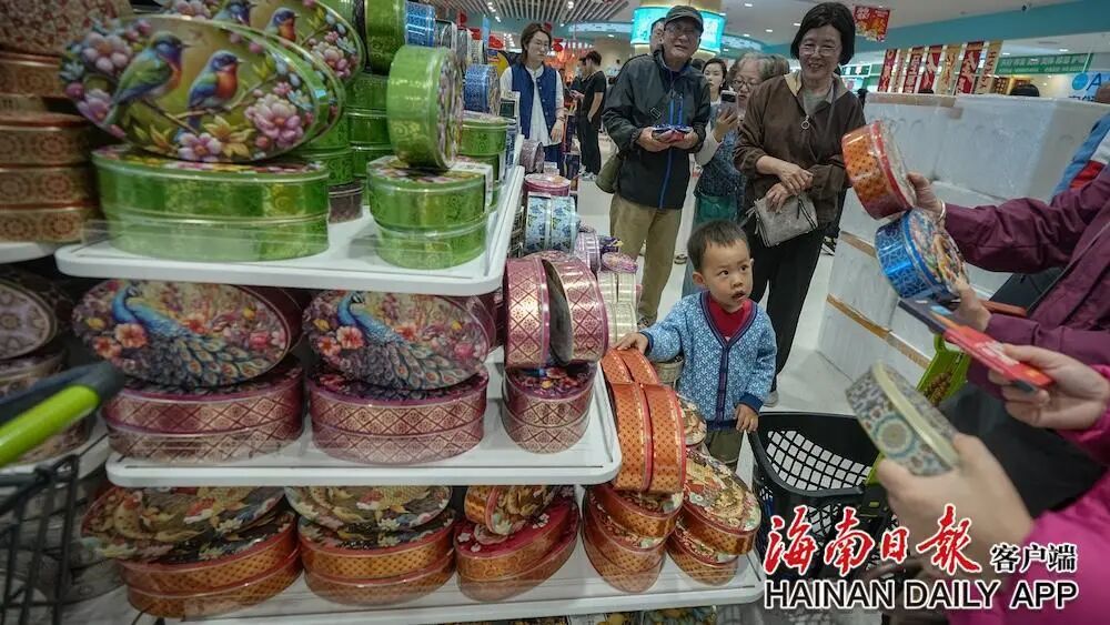 年货清单多了“免税好物”！首批5家日用消费品免税店人气旺