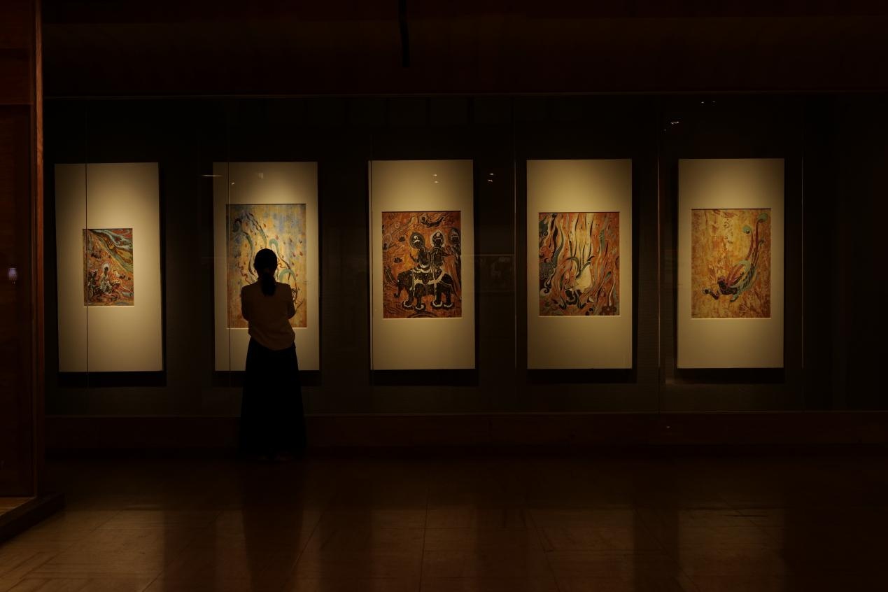 XR敦煌奇旅、飞天乐舞展演……广州人民艺术中心开展百余场迎春活动贺新春 XR敦煌奇旅、飞天乐舞展演……广州人民艺术中心开展百余场迎春活动贺新春