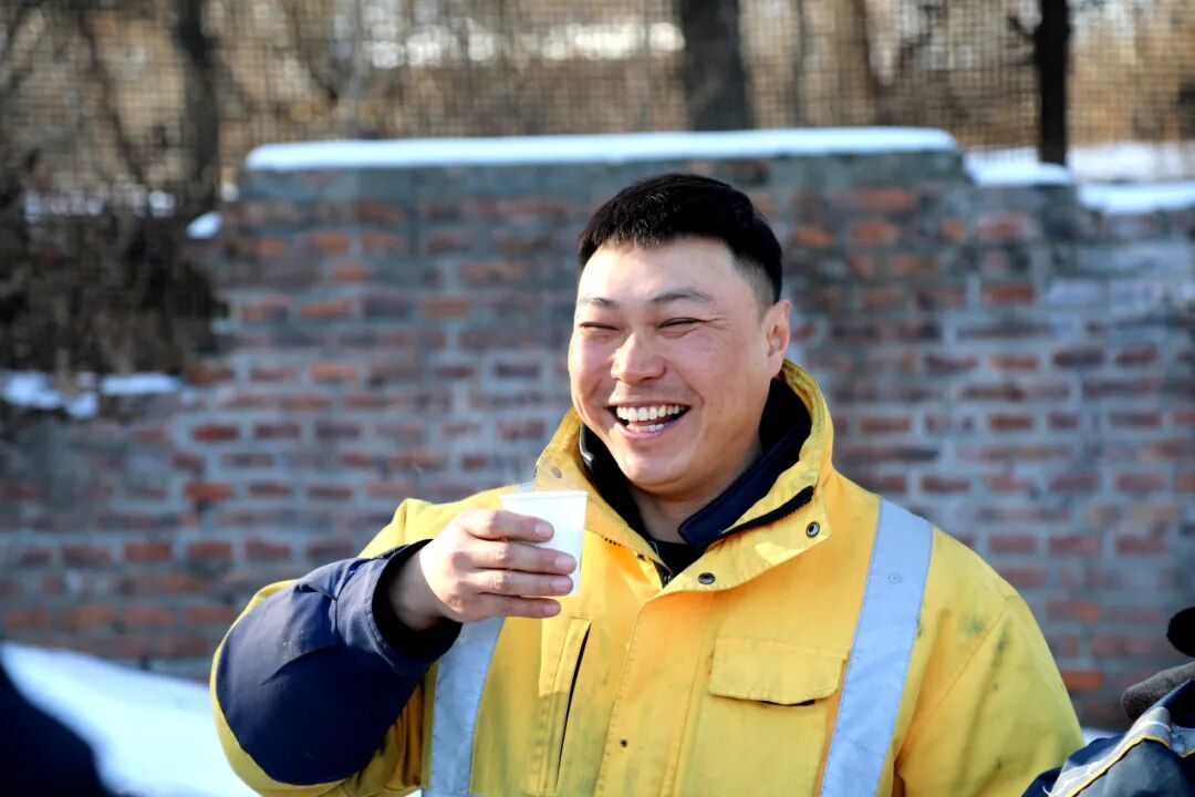 热姜汤、热奶茶持续供应!这个春运太暖了! 热姜汤、热奶茶持续供应!这个春运太暖了!