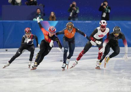 孙龙回应短道速滑1000米摘银：往回看只有失败，我只能往前走