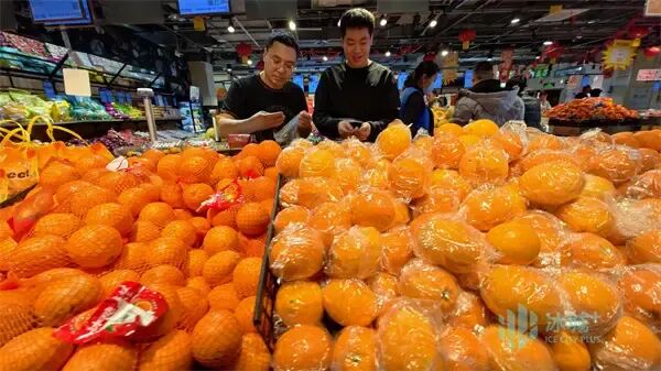 除夕将至年味浓！哈市年货采购迎高峰