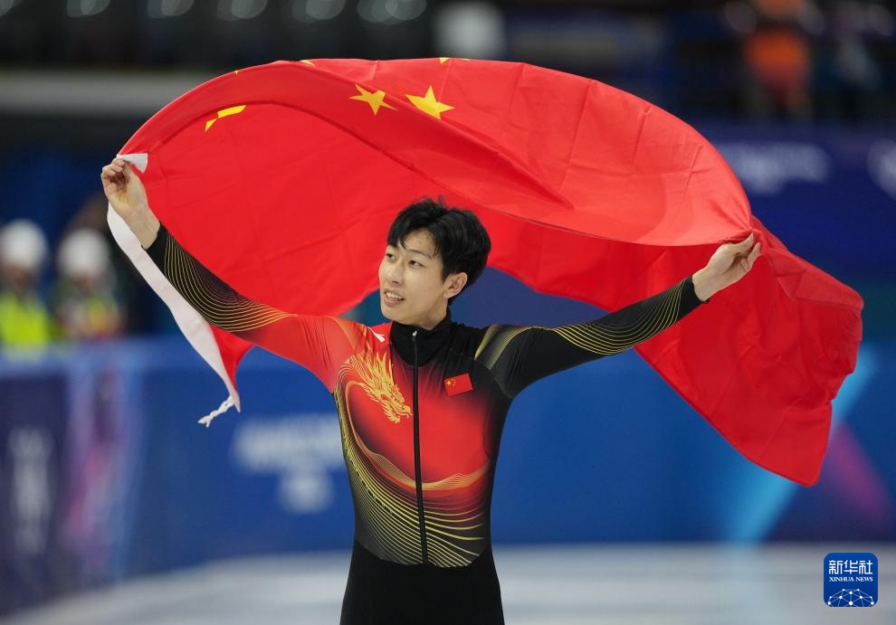 冬奥会短道速滑——孙龙获男子1000米银牌