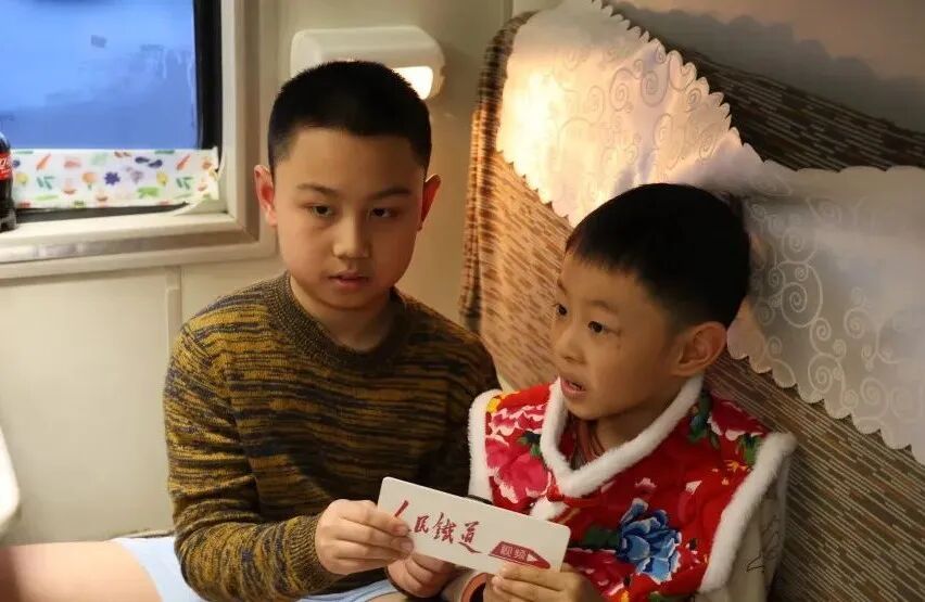 加挂4节车厢！这趟列车为何如此火爆？