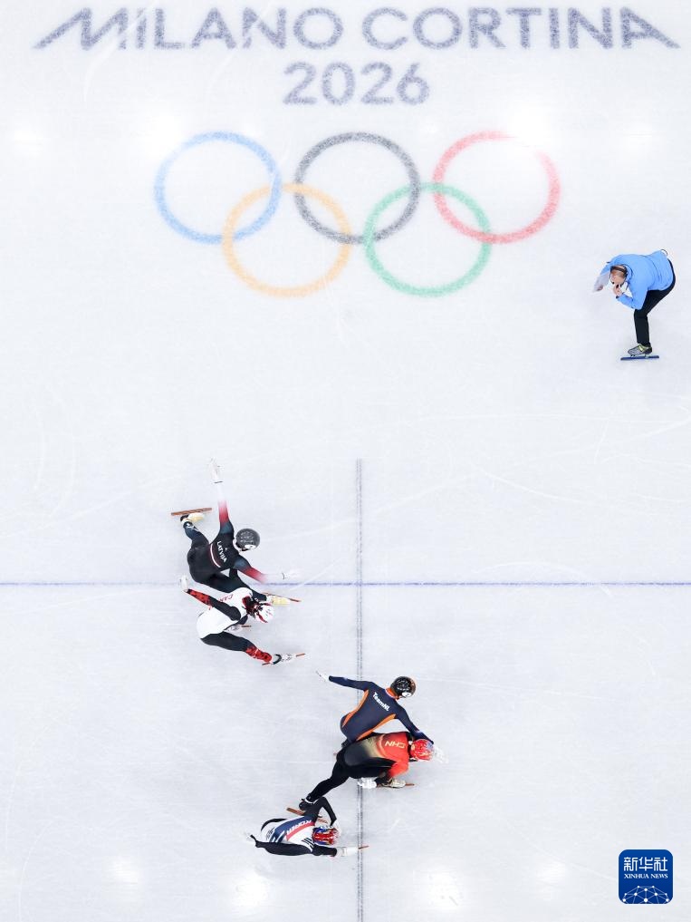 冬奥会短道速滑——孙龙获男子1000米银牌