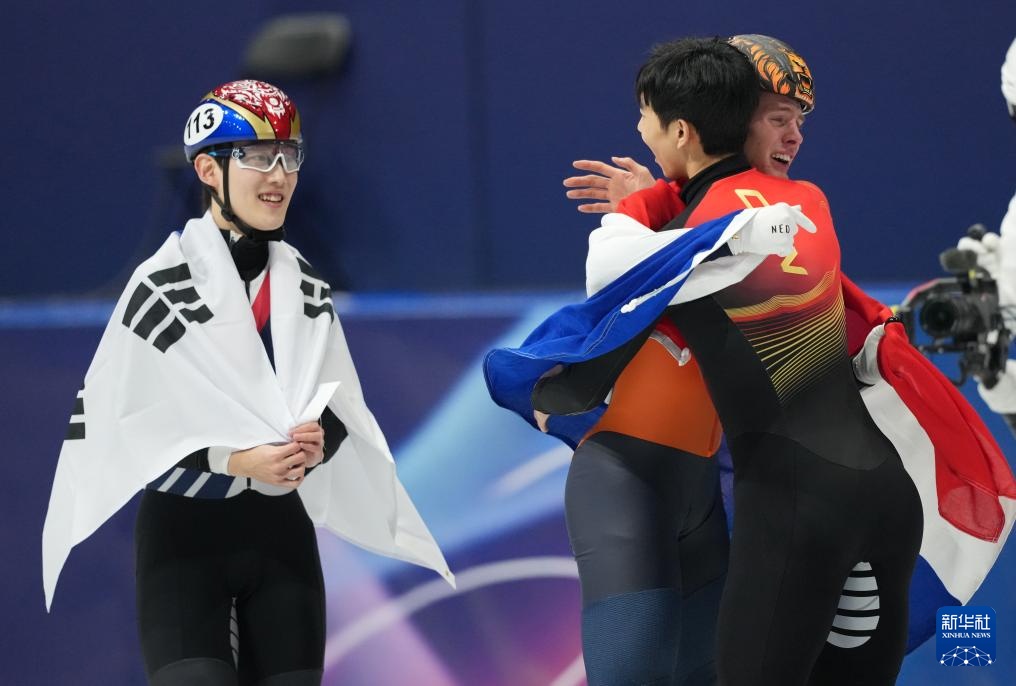 冬奥会短道速滑——孙龙获男子1000米银牌