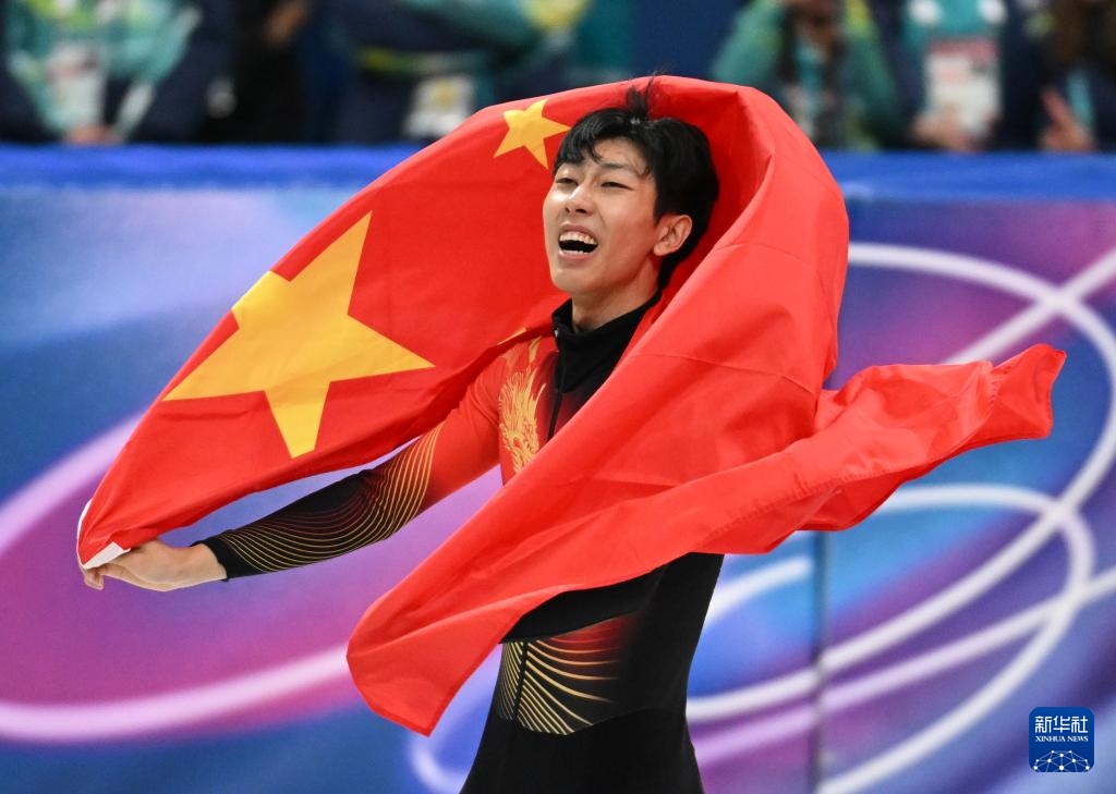 冬奥会短道速滑——孙龙获男子1000米银牌