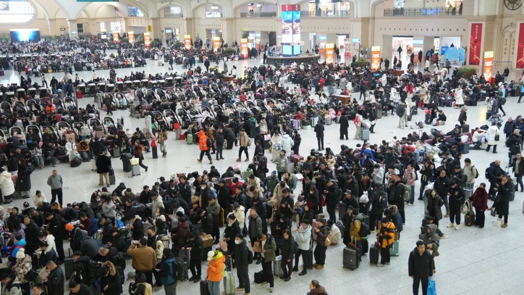 加挂4节车厢！这趟列车为何如此火爆？